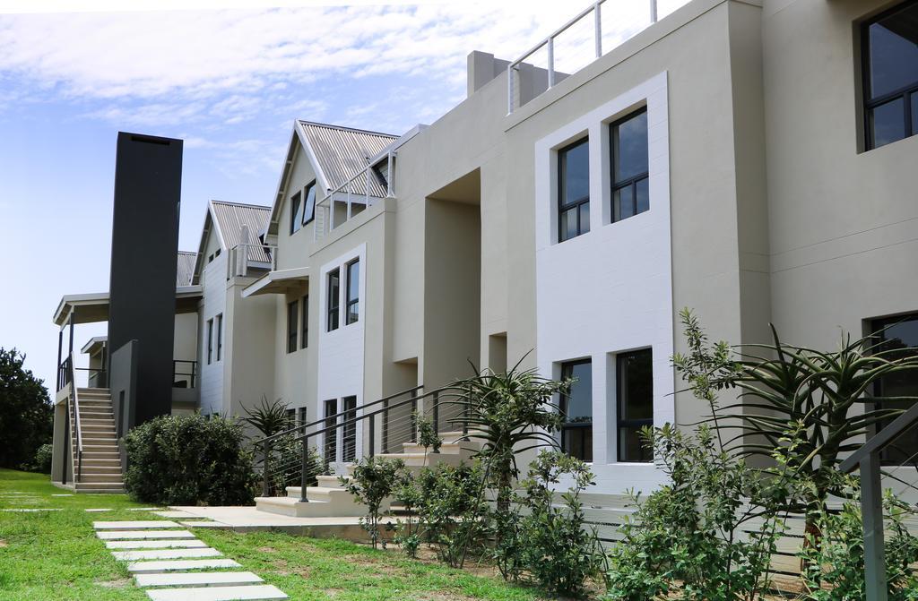 Apartments On The Eighteenth At Prince'S Grant Golf Estate Blythedale Beach Exterior foto