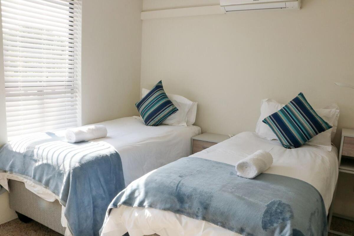 Apartments On The Eighteenth At Prince'S Grant Golf Estate Blythedale Beach Exterior foto